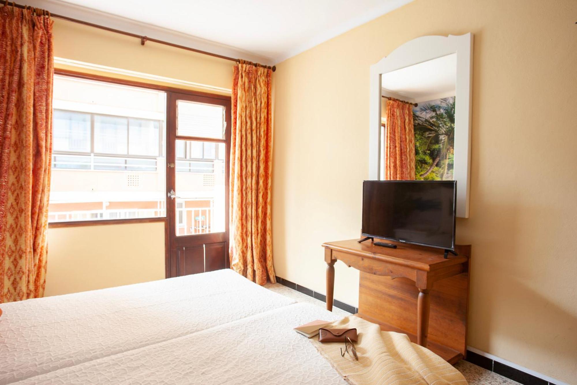 Bj Hostal Bona Vista S'Illot  Εξωτερικό φωτογραφία